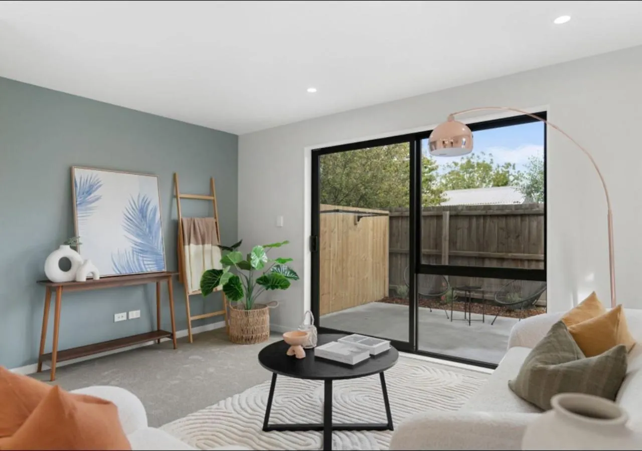 Brand New 3Br Home With Parking Christchurch Apartment