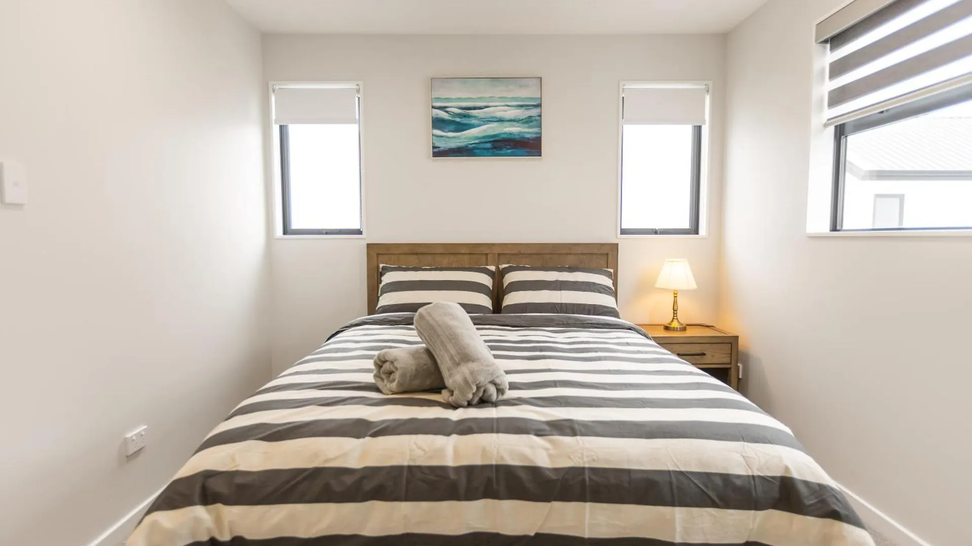Brand New 3Br Home With Parking Christchurch 0*,  New Zealand